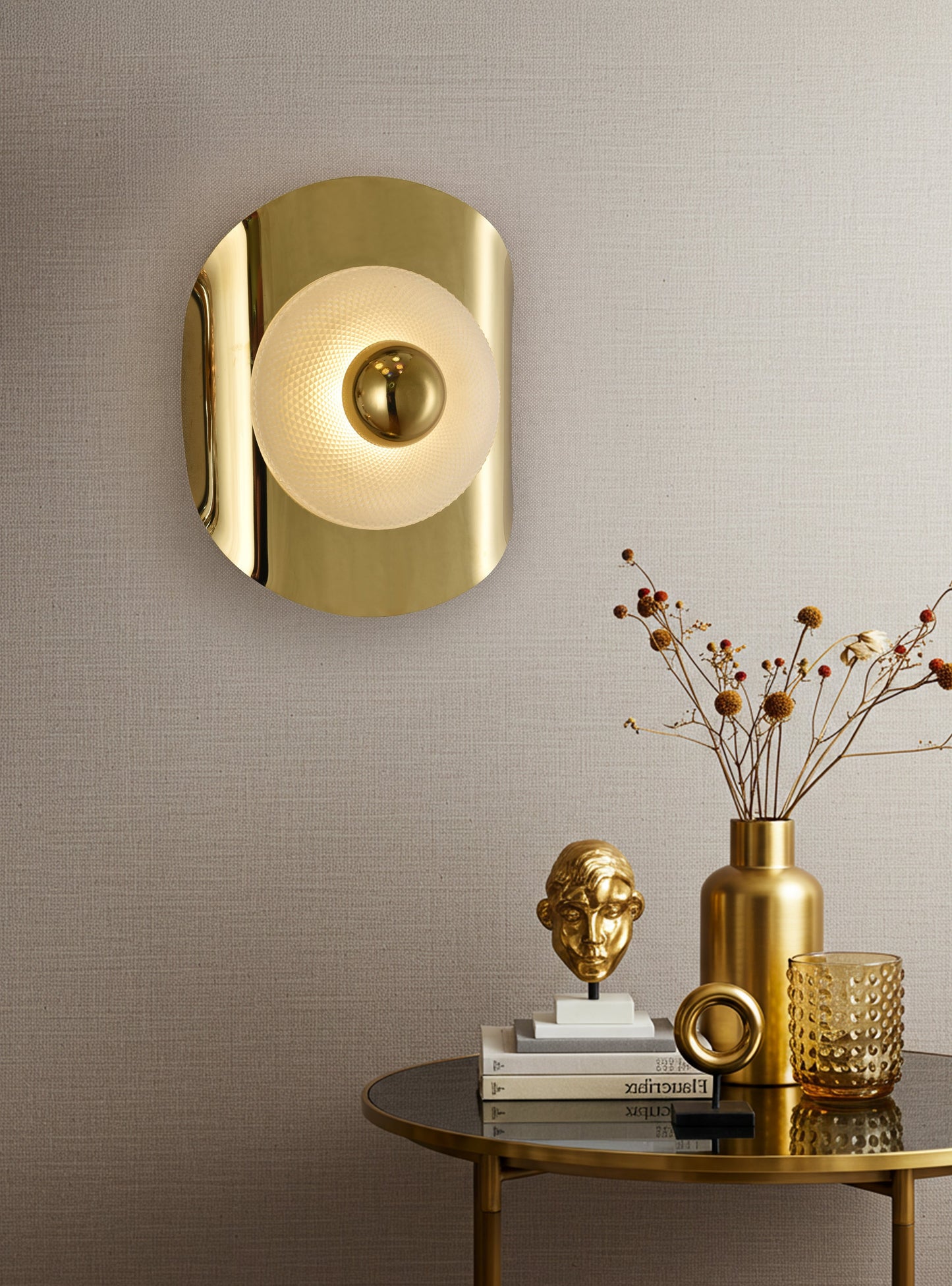 Delta Curve Wall Sconce Platinum Black