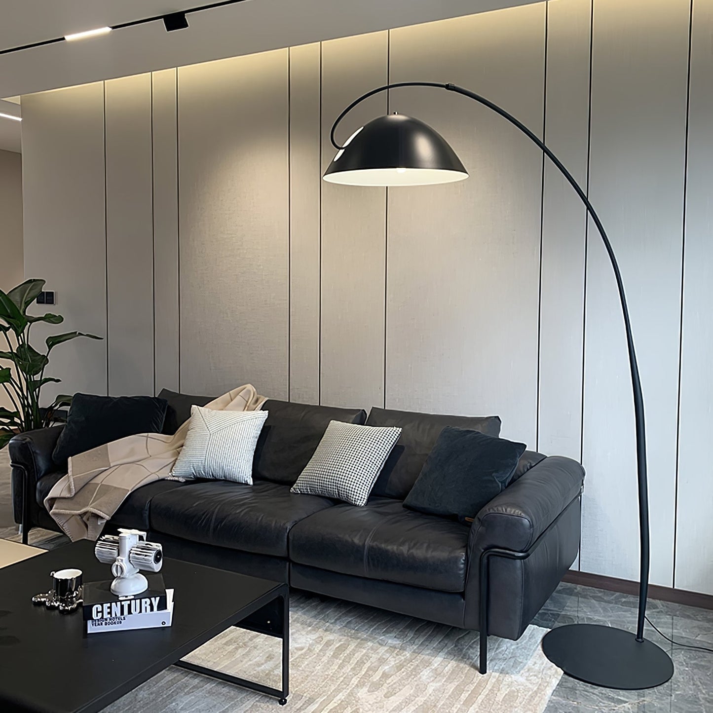 Bright Fishing Line Floor Lamp
