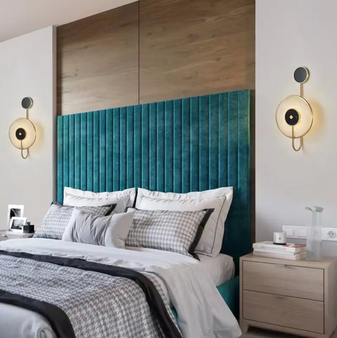 Basel Marble Wall Lamp
